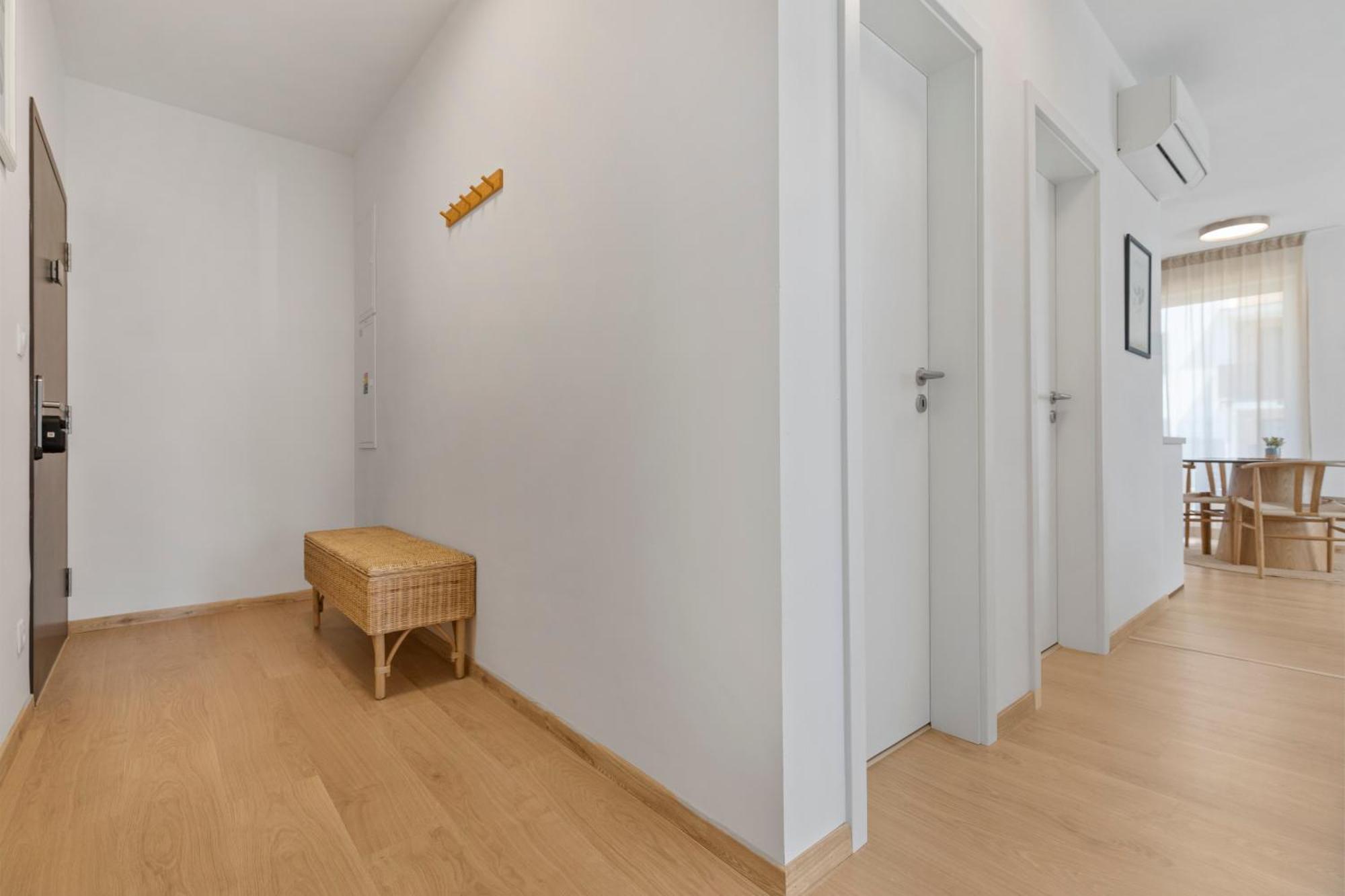 Boho Apt W Jacuzzi, Grill & Garden Модра Екстер'єр фото